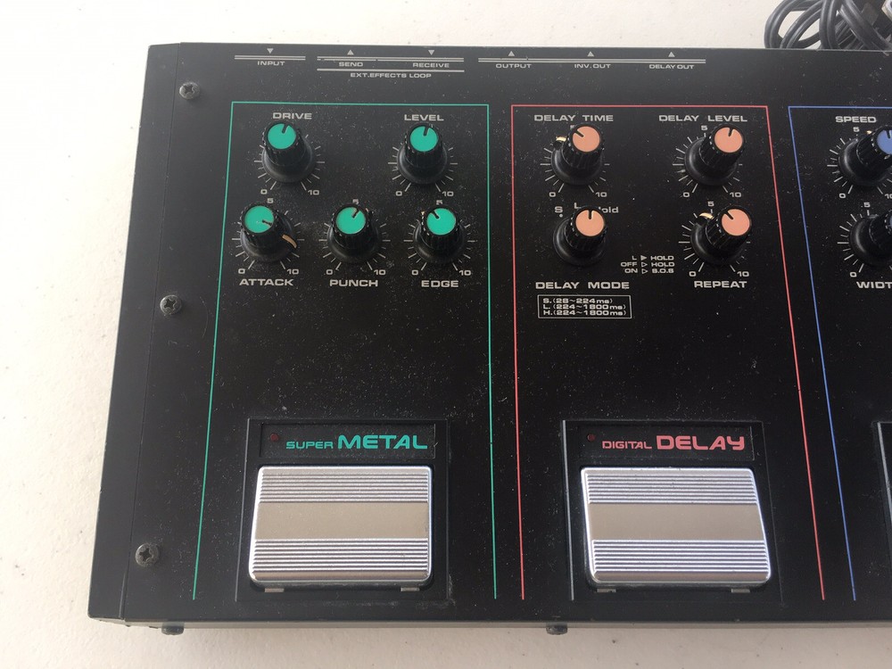 Maxon DUE-3 Digital Multi Effects Processor Vintage Super Metal Delay Chorus