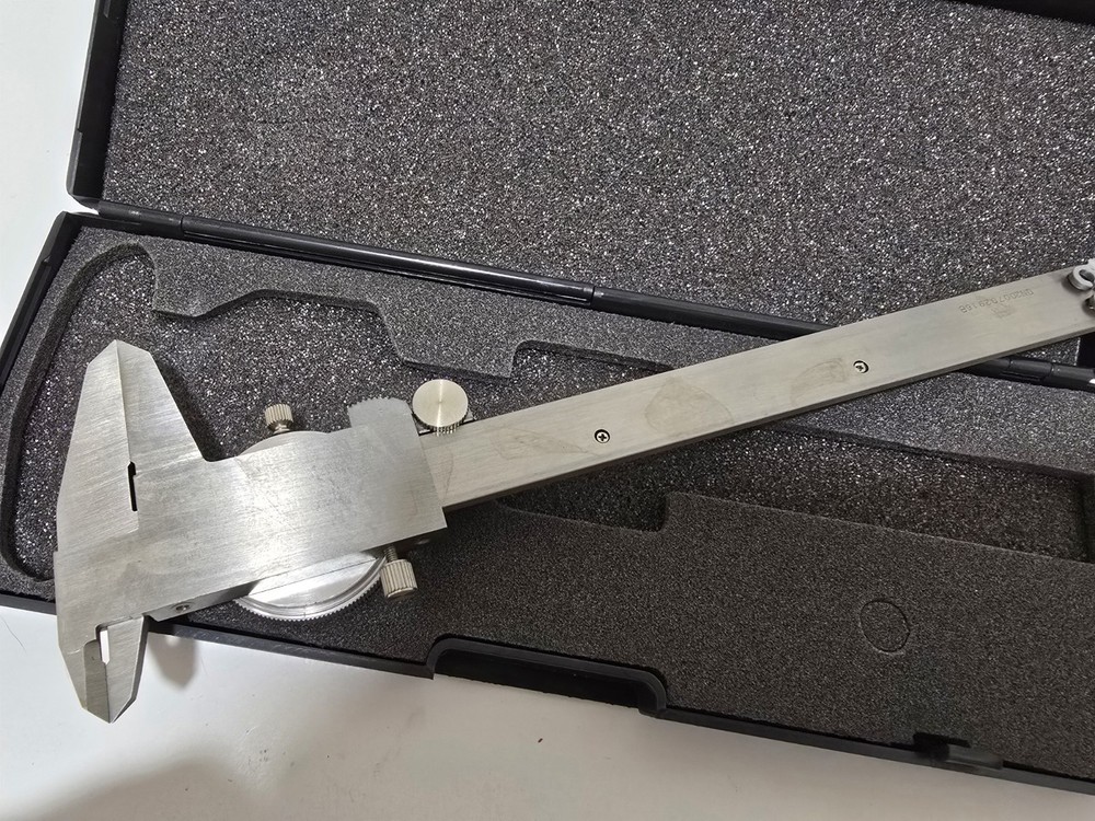 6in" Shockproof Thread Dial Vernier Caliper 0-6" Standard With Plastic Case