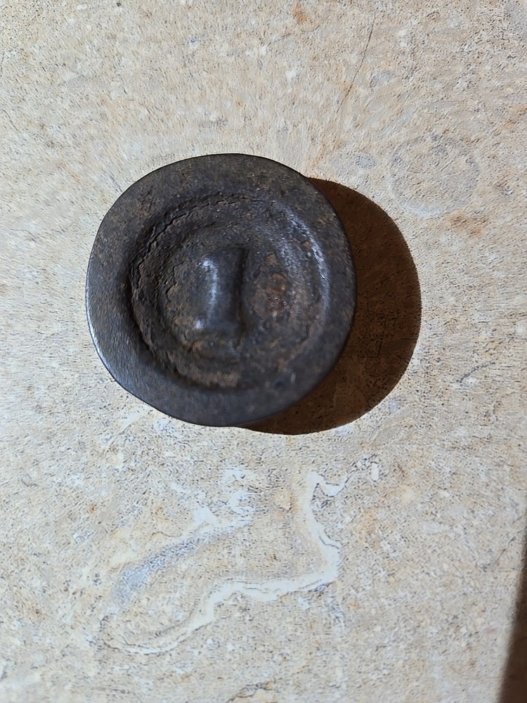 #1 Antique Iron Scale Weight