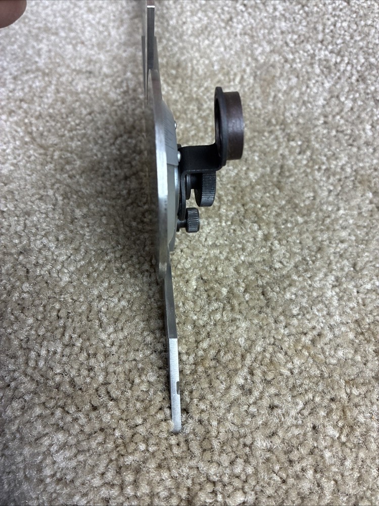 VIS UNIVERSAL BEVEL PRECISE PROTRACTOR SQUARE W/ FINE ADJUSTMENT 12" BLADE