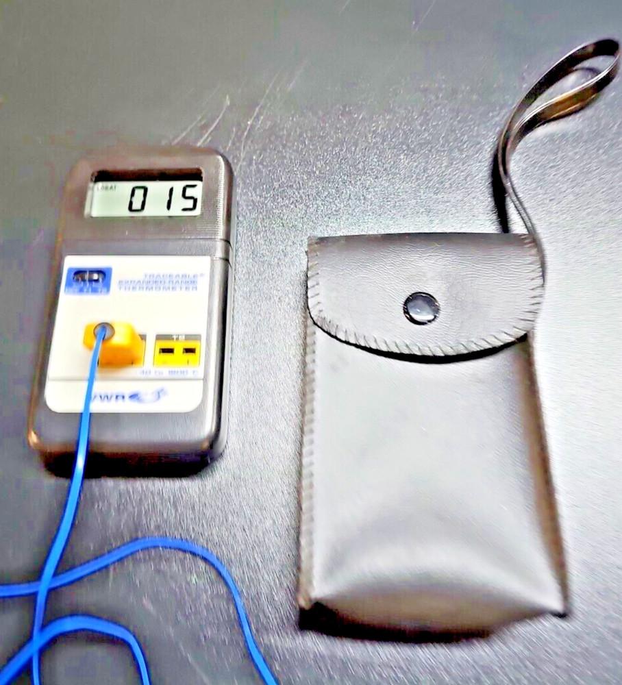 VWR Traceable Expanded Range Thermometer 61161-280  Type K |  -40° -1200°C