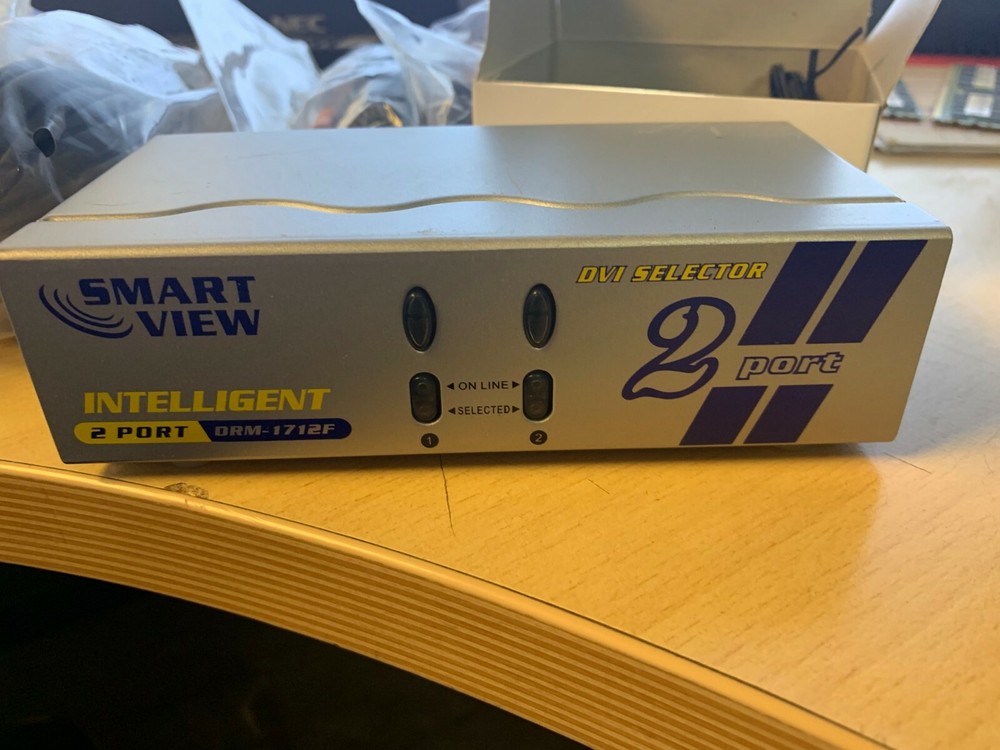 SmartView DVI Selector 2 Port DVI Selector - DRM-1712F