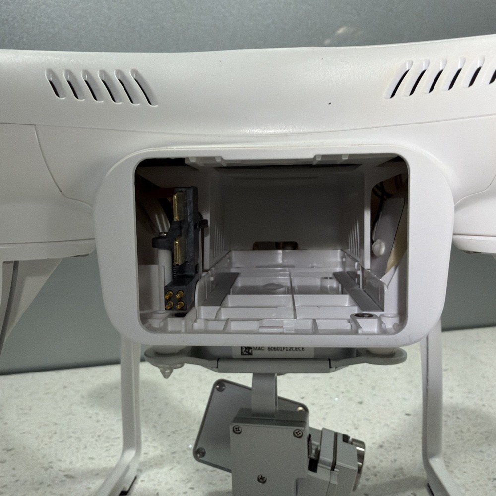 DJI Phantom 3 Quadcopter Drone - in good condition, Pl Check Description