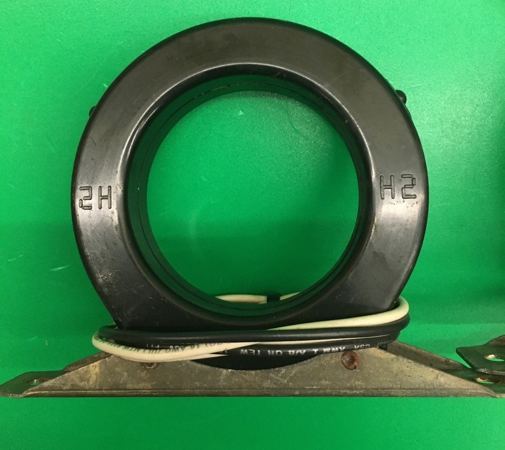 2- OHIO SEMITRONICS LOW COST CURRENT TRANSFORMERS 10423, FREQUENCY RANGE 50-400