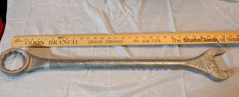 URREA  1276    2-3/8 "  12-PT COMBINATION WRENCH