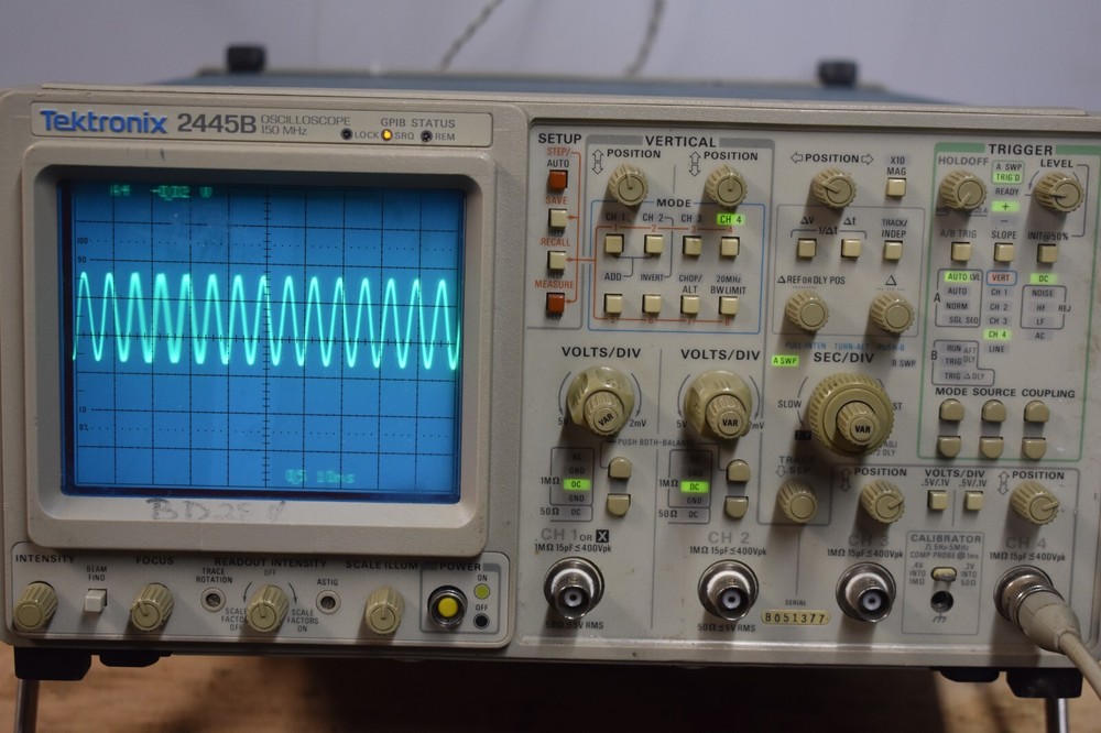 TEKTRONIX 2445B OSCILLOSCOPE