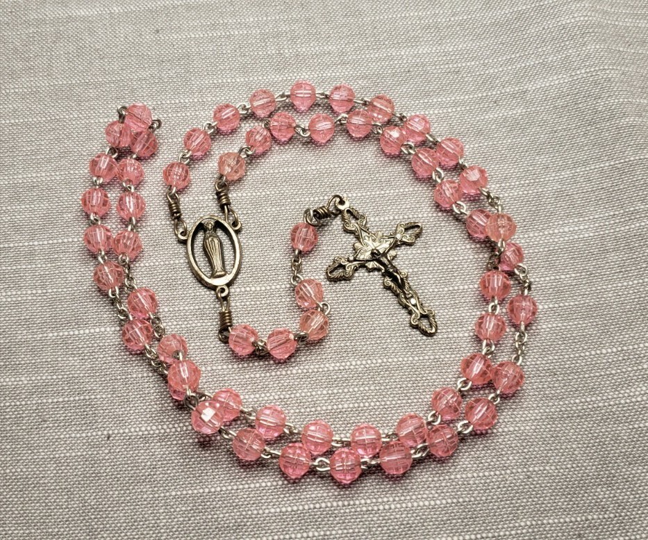 Vintage Rosary Pink Beads Christian H78