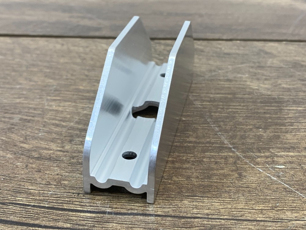 Trucklite 4 inch Rectangular LED Light Mounting Bracket 35720 NEW