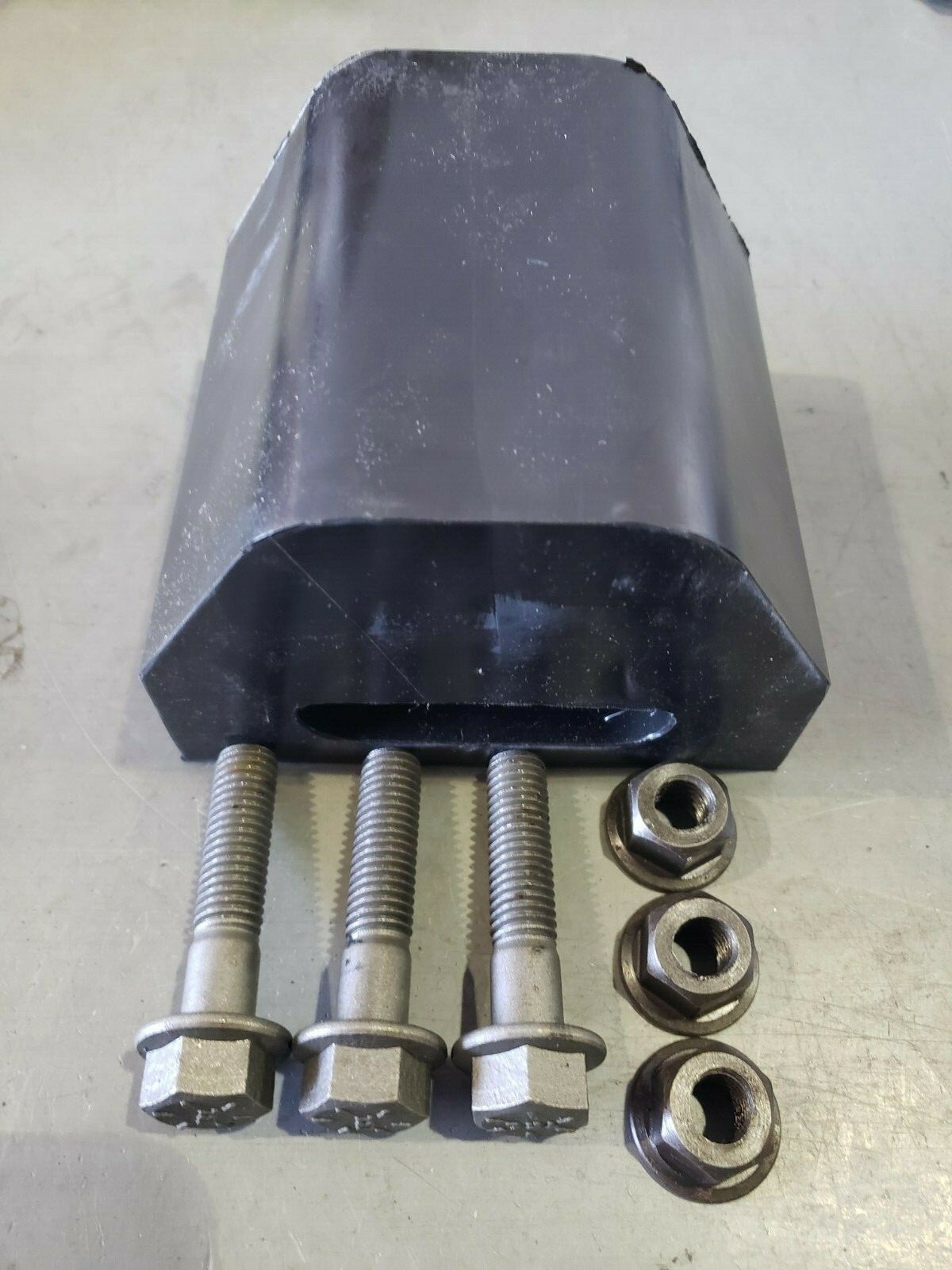 One Hendrickson Auxiliary Spring Kit HMX400-460 HN402/462/522 Haulmaax 64179-004