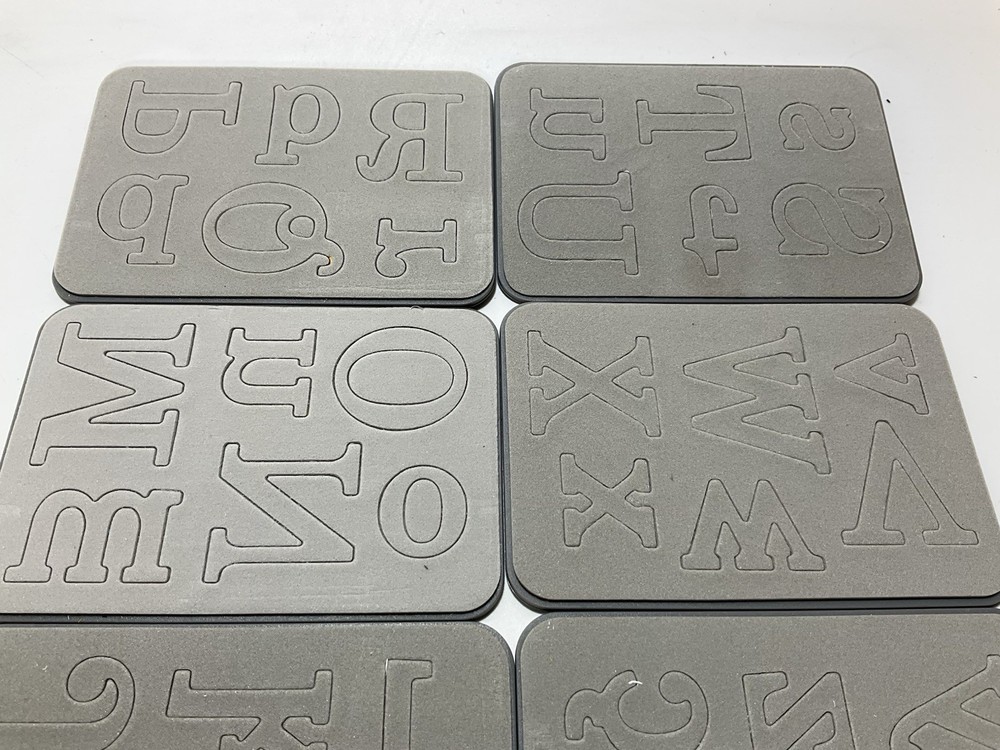 SIZZIX STAMPIN UP Timeless Type Alphabet Junior Sizzlits Complete Set & Case