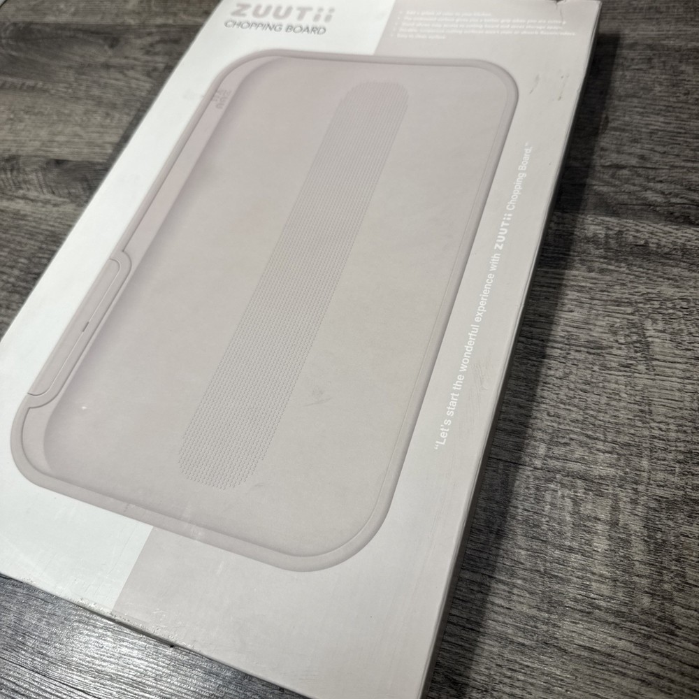 Zuutii Chopping Board