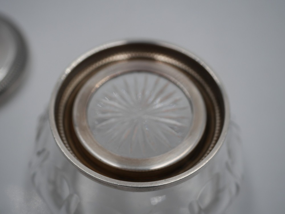 BEAUTIFUL SOLID SILVER POINCON MINERVA AND GLASS BOX
