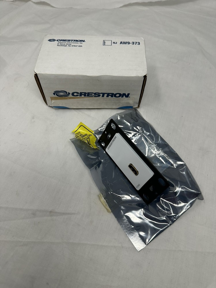 Crestron MP-WP152-W Media Presentation Wall Plate - HDMI
