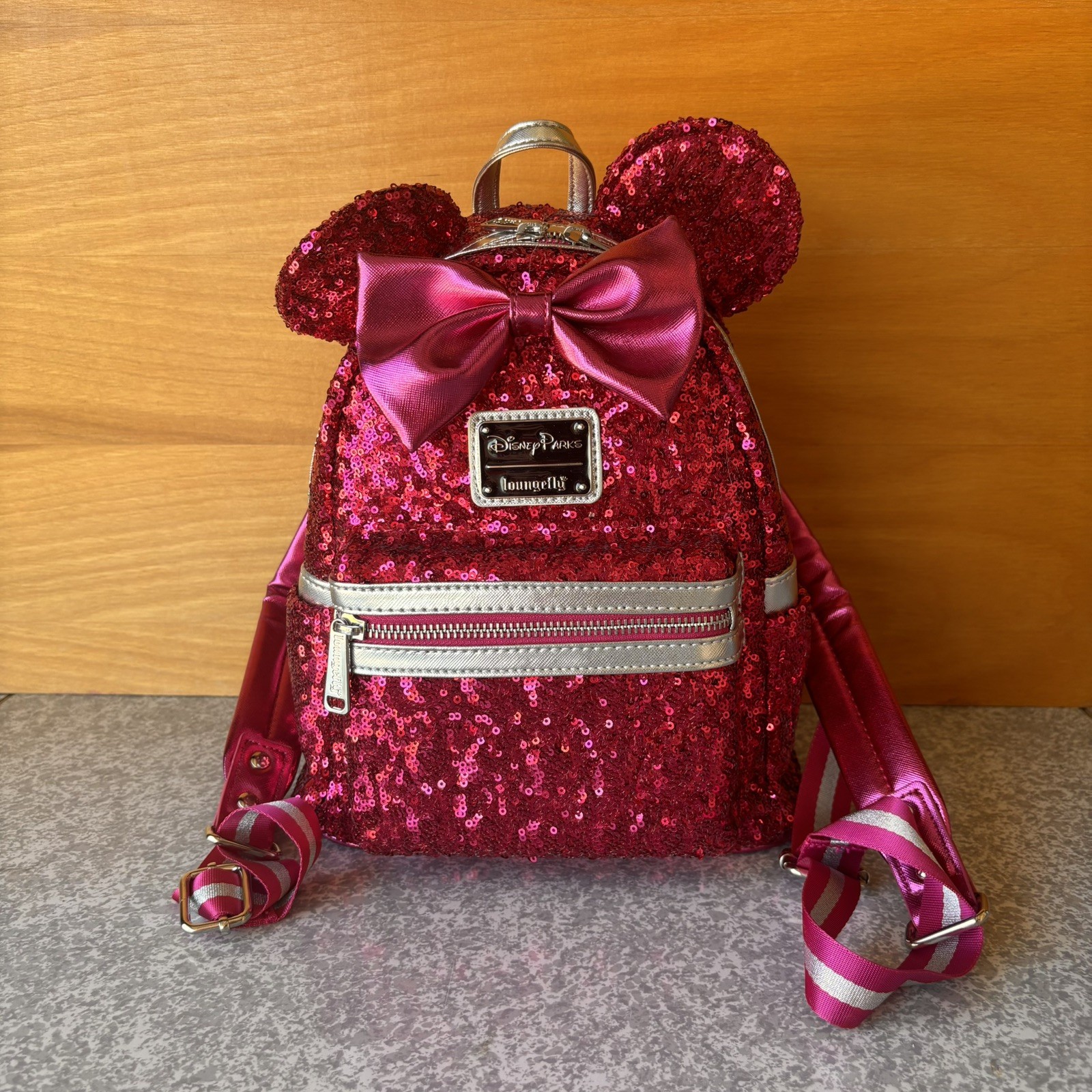 New Loungefly Disney Magenta Sequin Mini Backpack Sparkle Bow Minnie Mouse Pink