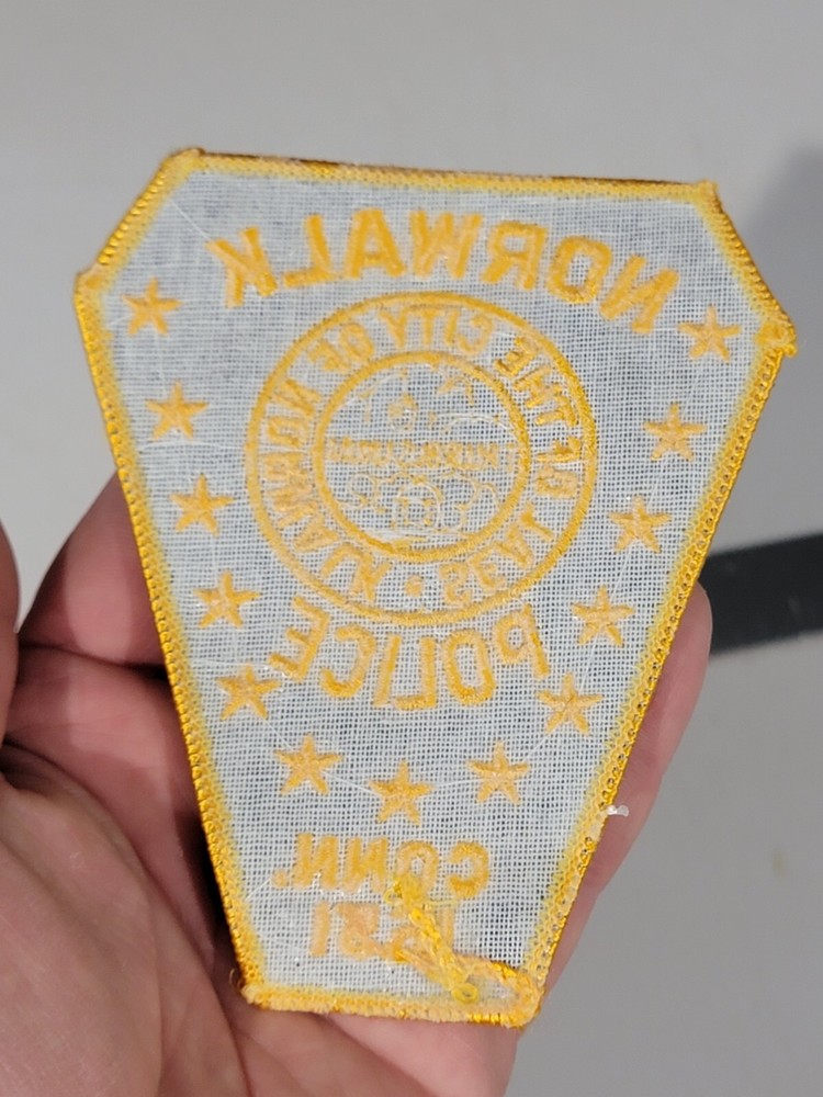 DDb1 Police patch Connecticut Norwalk