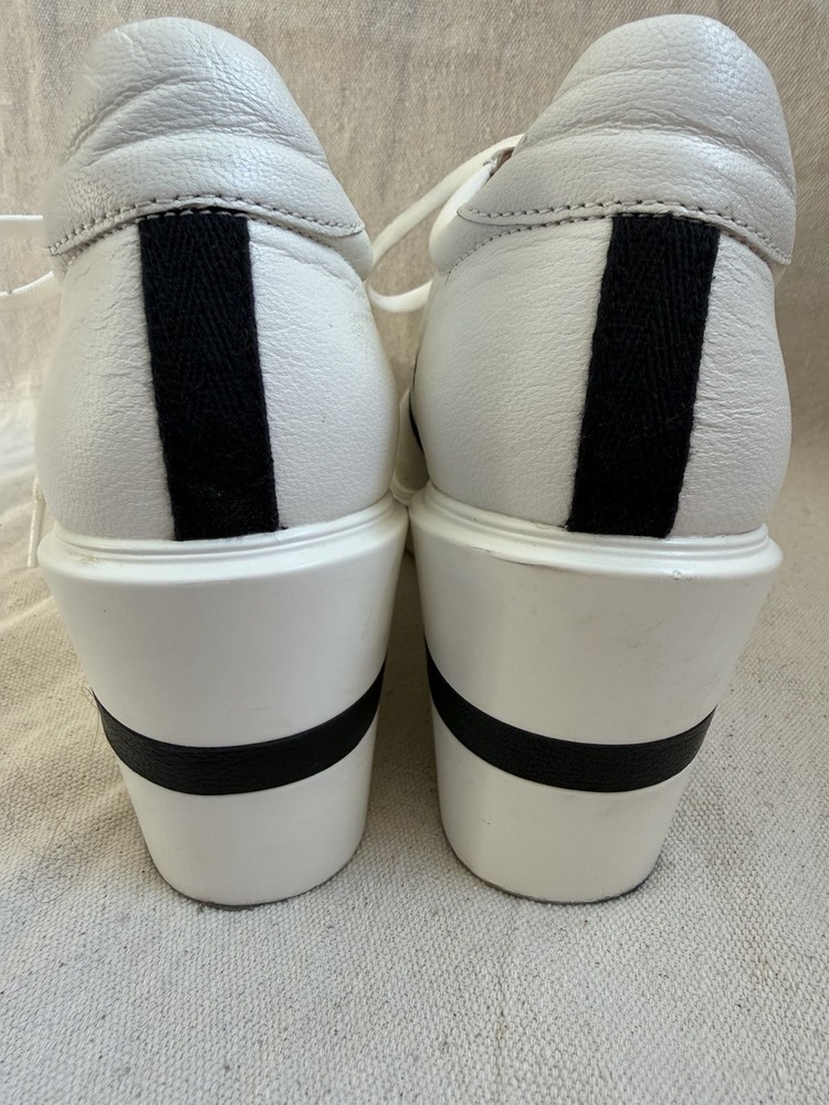 Lines Paolo Shoes