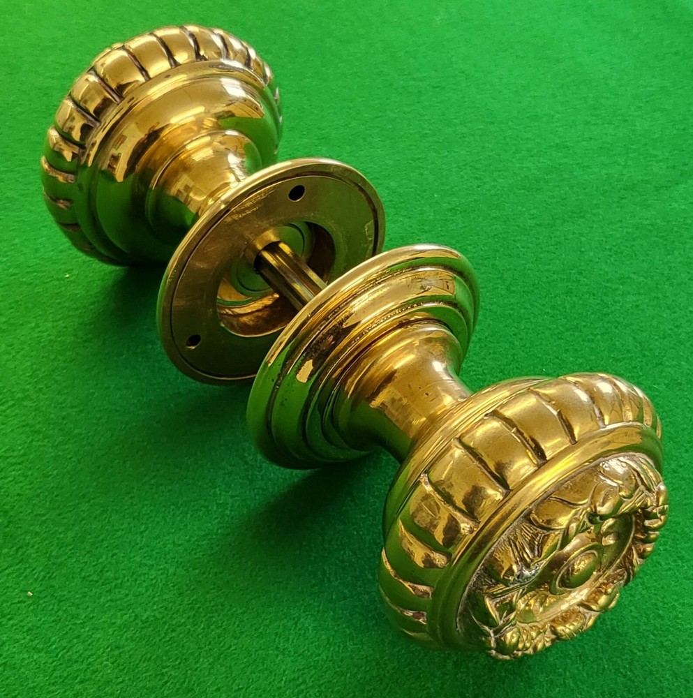 Pair heavy duty round solid cast brass door knobs handles Regency ironmongery