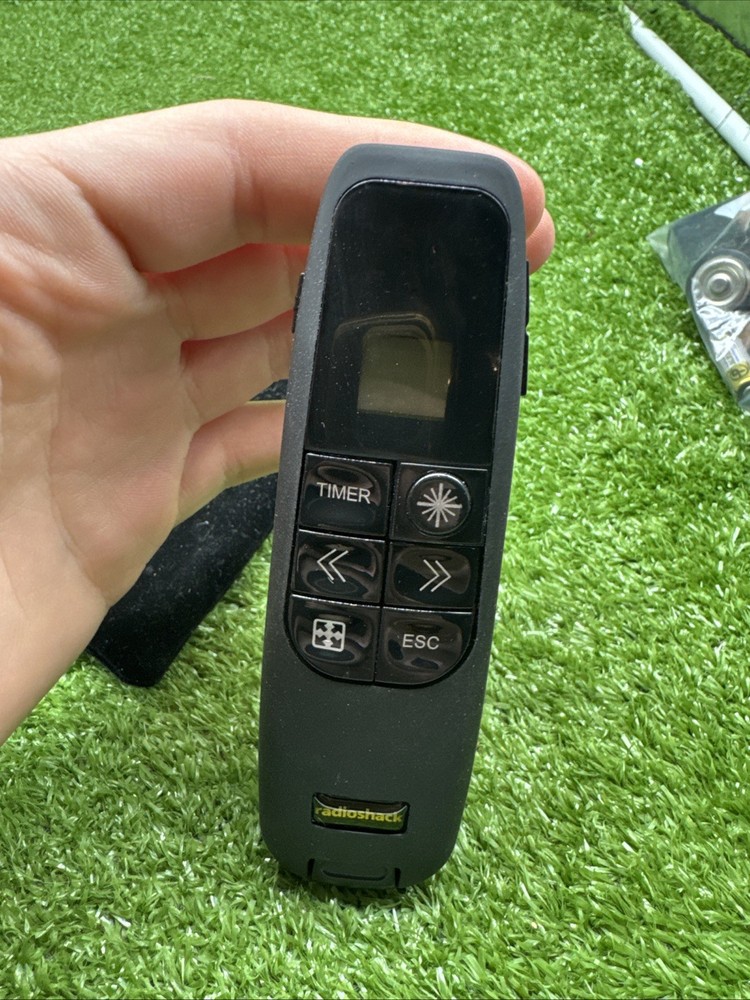 RadioShack 2603766 Wireless Presentation Presenter. d6