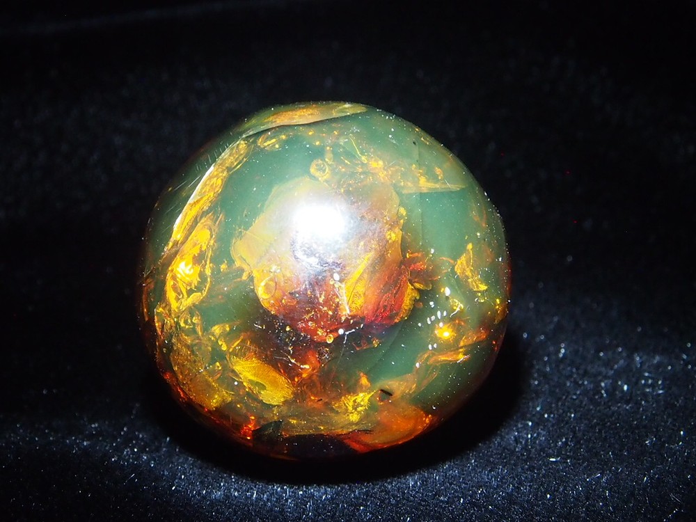 Mexican Amber Sphere 12 g