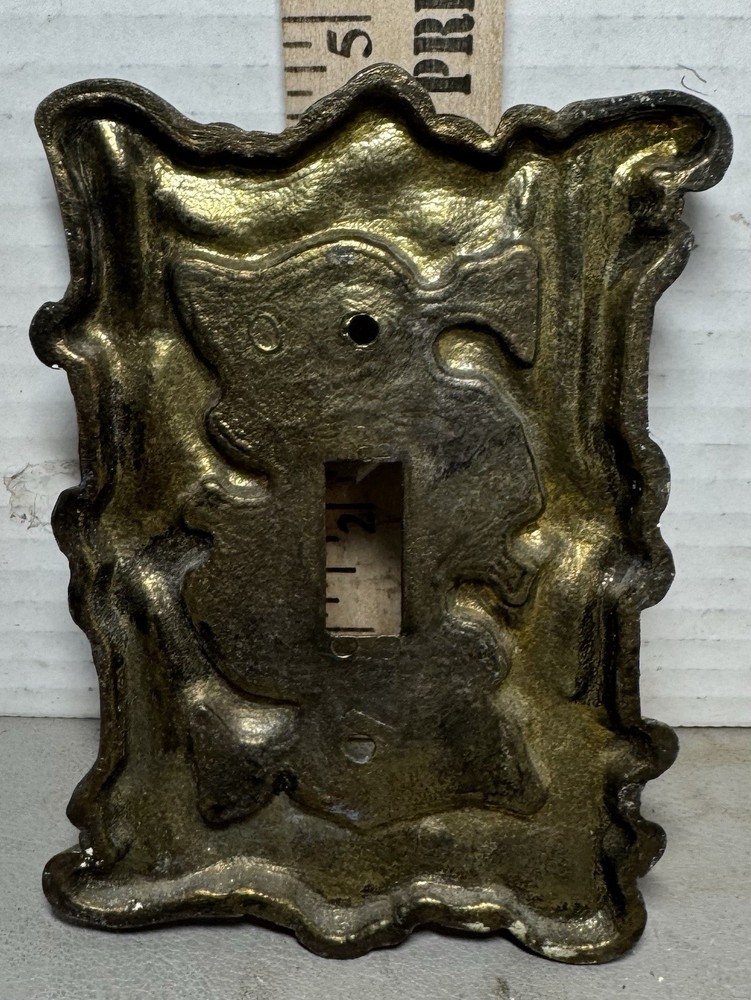 AmerTac Brass Single Light Switch Plate