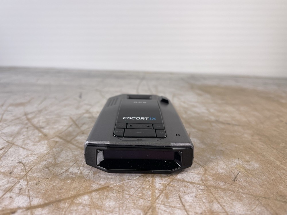 ESCORT IX LONG RANGE RADAR LASER DETECTOR