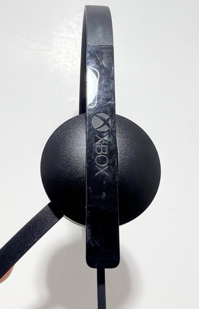 Microsoft 1564 Wired Chat Headset For Xbox One & Windows 10