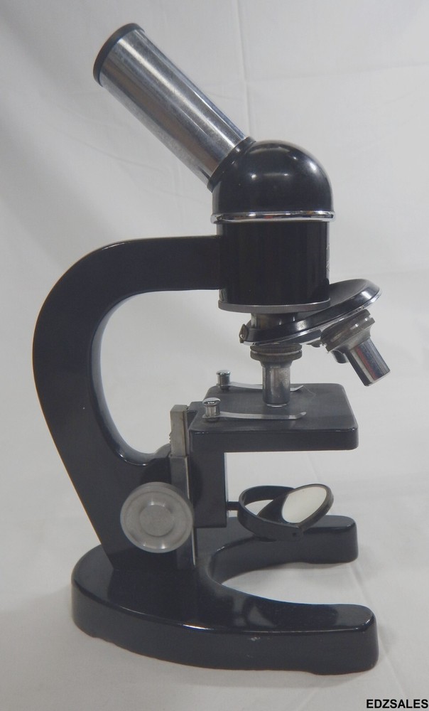 Unitron 300X Compound Microscope w/ 3 Objective Lenses