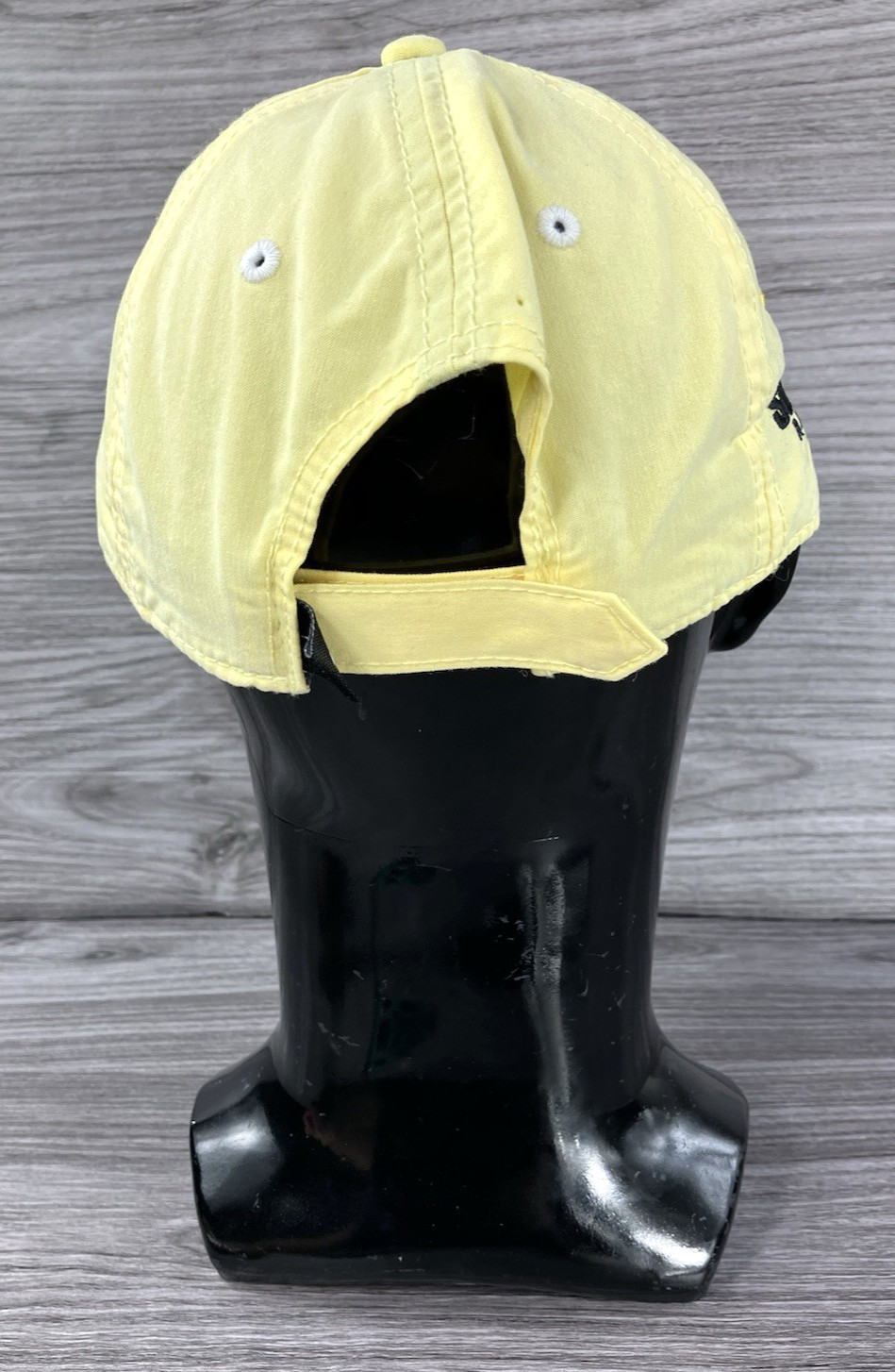 Mizuno Baseball Cap Yellow Strap Back