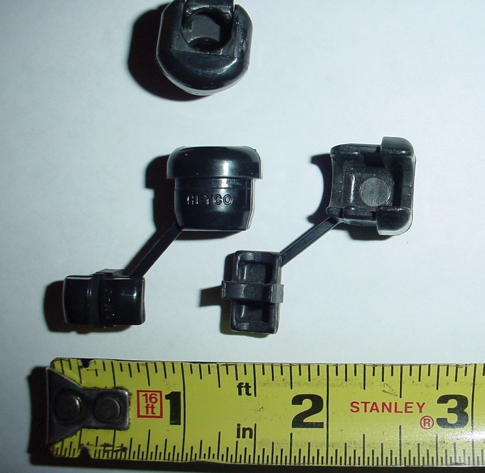 6 ea 5/8" OD Panel Relief Bushings  Heyco #1217