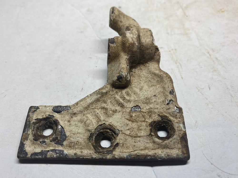 Antique Cast Iron Dixie Victorian Lift Off Shutter Hinge Part