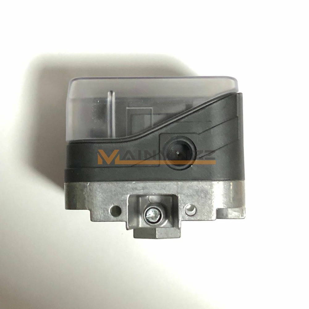 ONE NEW KROM Pressure Switch DG50B-3