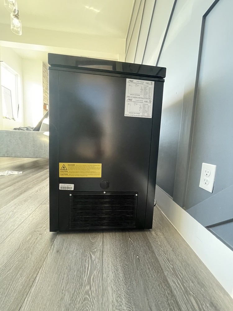 Arctic KING 7Cu ft Chest Freezer