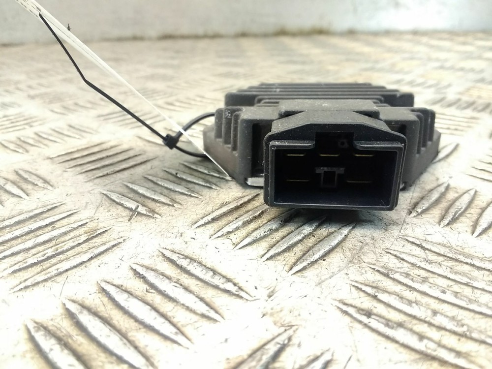 2003 HONDA NES 125 RECTIFIER REGULATOR