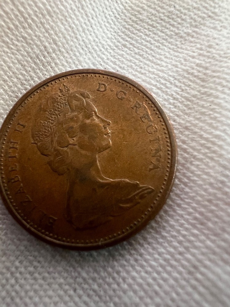 Strike Error - 1965 Canada 1 Cent - Pointed 5, Small Beads
