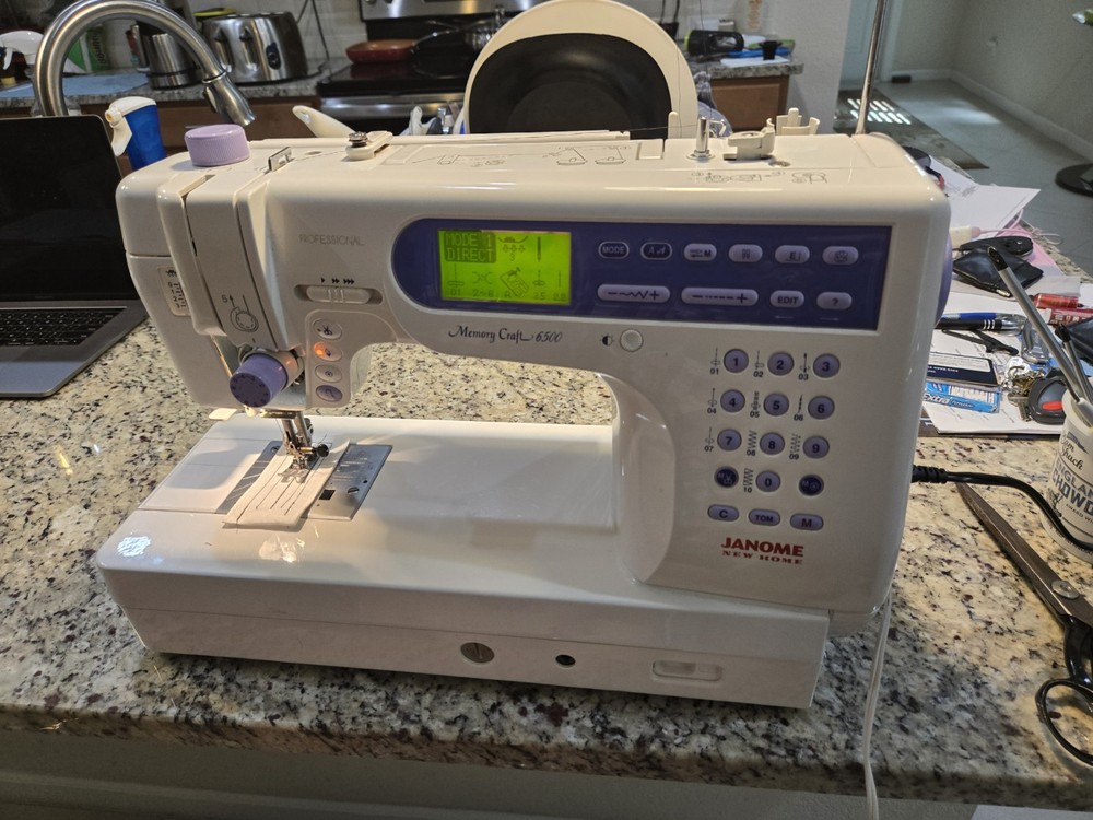 Janome Memory Craft 6500 Computerized Sewing Embroidery Professional Machine