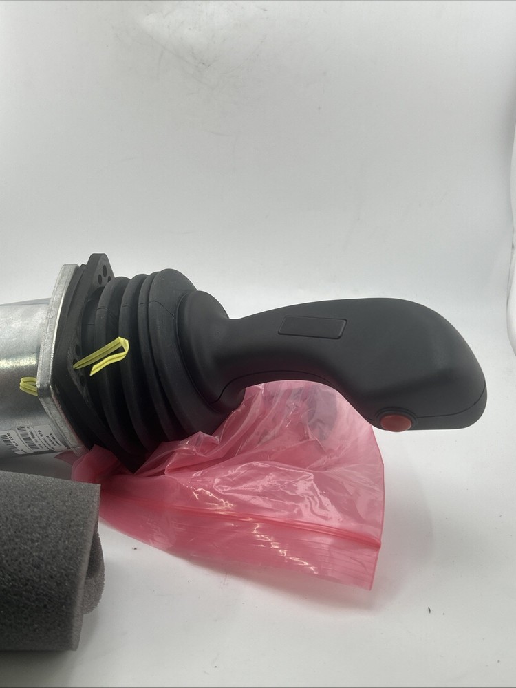 Multi-Axis Controller V85 / B3 Right Hand CAN Bus JS8SAV85B3-XR 2 Axis