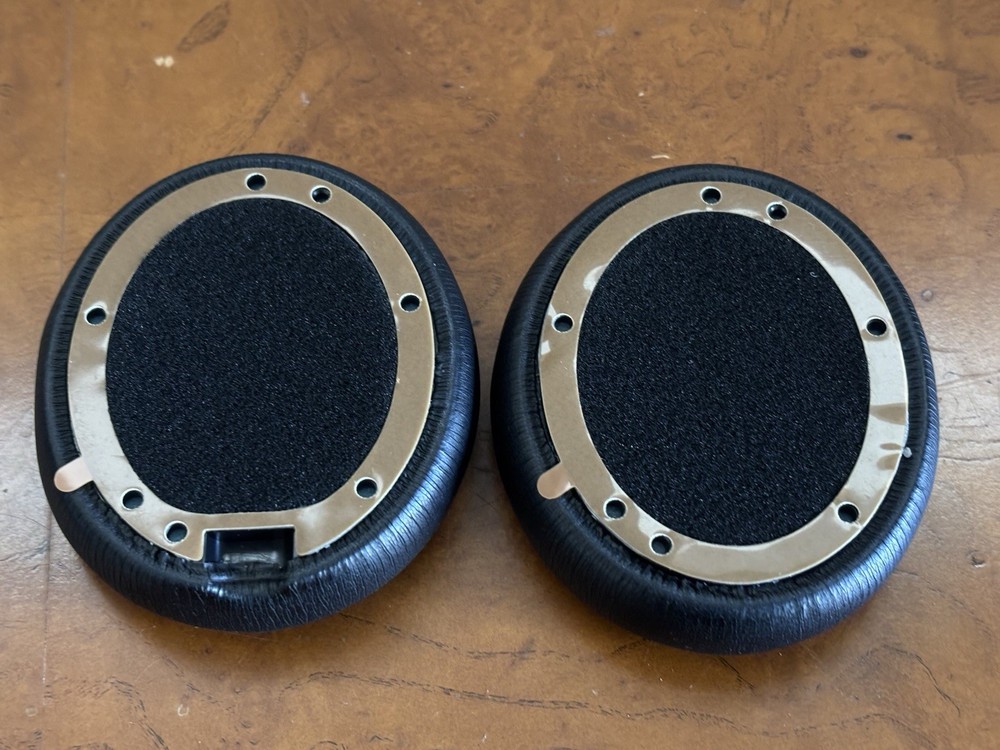 Ear Pads Cushion Replacement For: Beats Studio 3 & 2 - Black