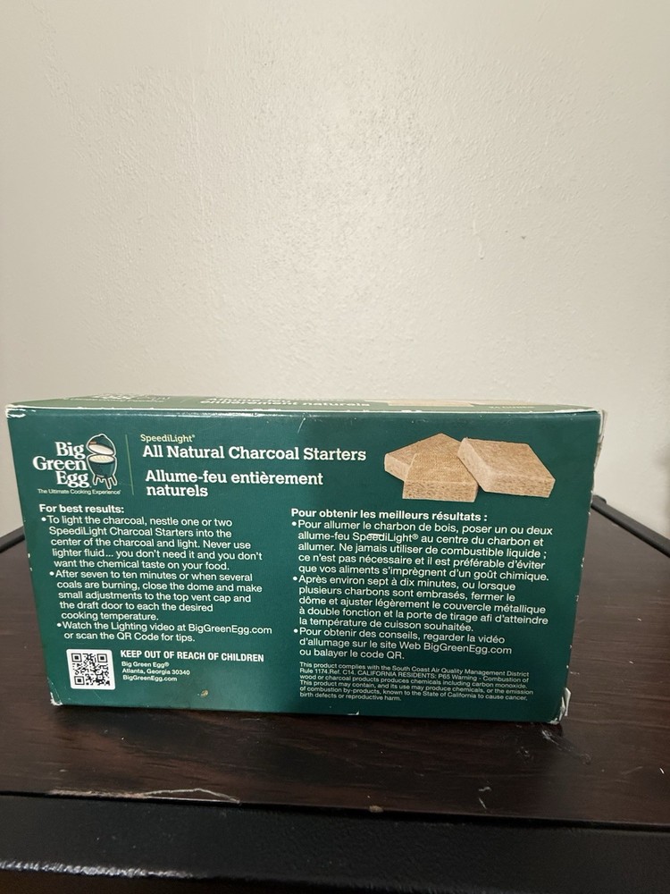 Big Green Egg SpeediLight Natural Charcoal Starters 24 Cubes Box