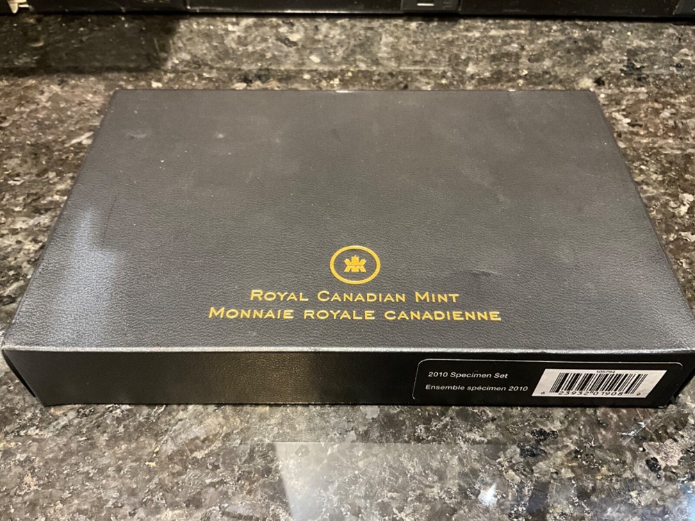 Royal Canadian mint 2010 Specimen Set