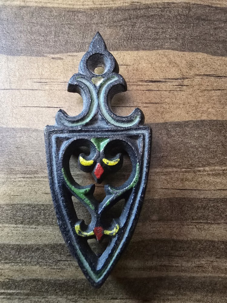 Vintage 3" Mini Trivet