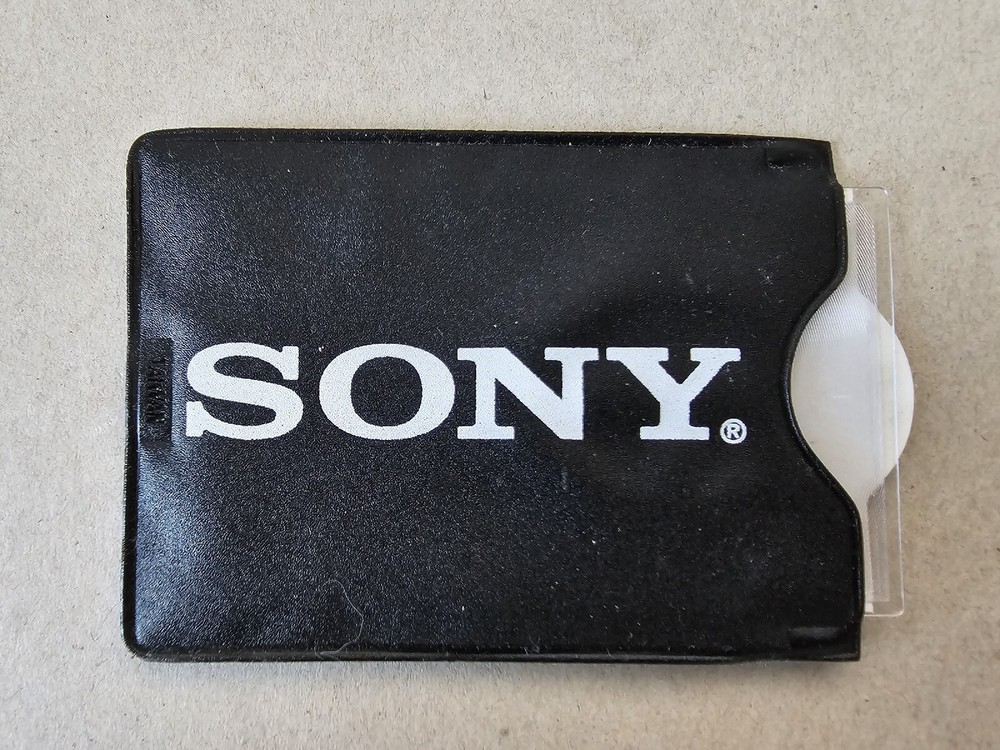 SONY ELECTRONICS Credit Card Size Magnifier - Rare Collectable