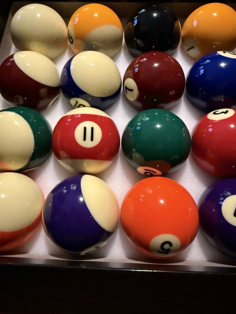 Jasper BEES Billiard Balls Pool