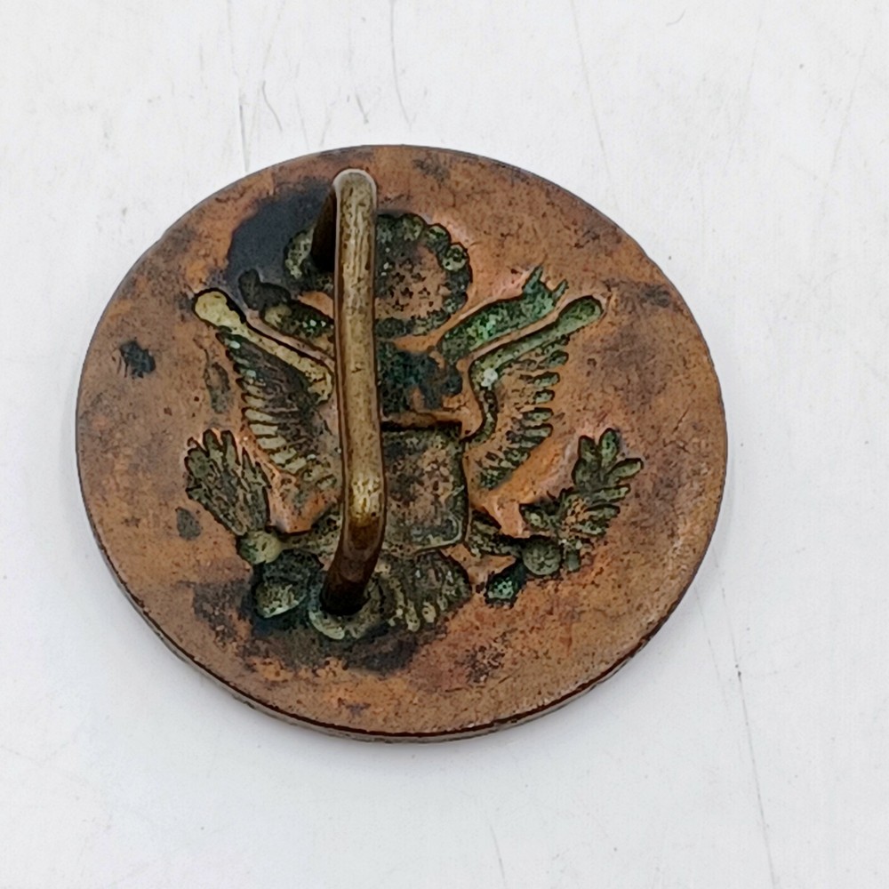 Vintage Original WWII US Army Belt or Bag Buckle. Pre-owned