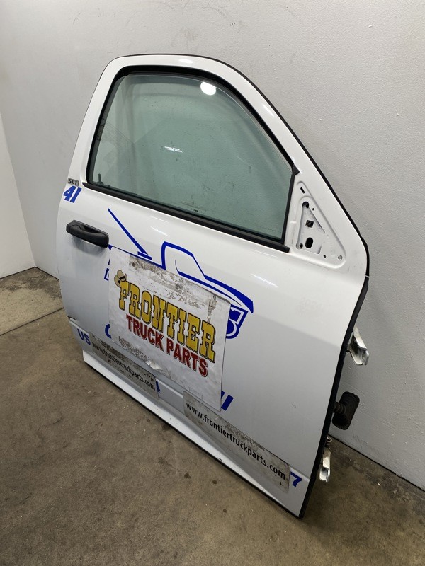 2016 Ram 5500 Door (606-13826)