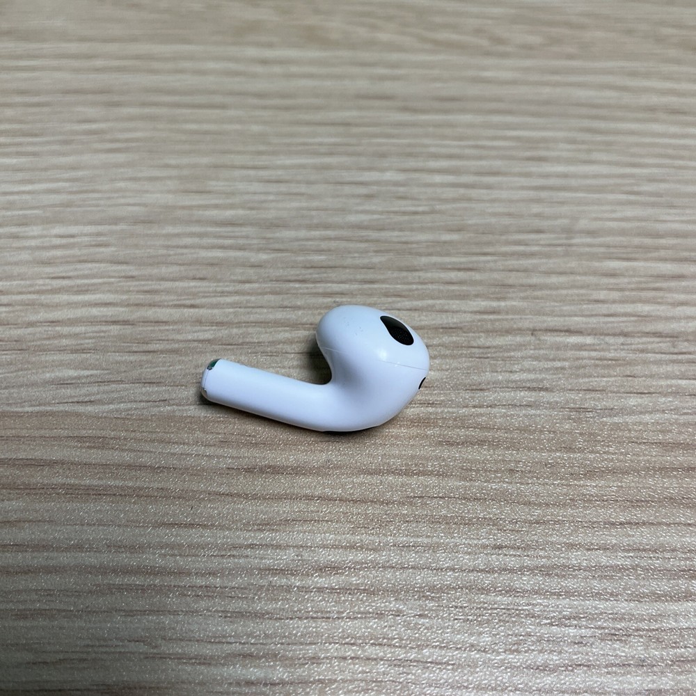 Apple AirPods 3RD GENERATION Replacement - RIGHT SIDE ONLY A2565 - Good