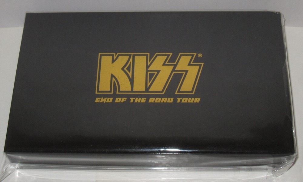 KISS GOLD TICKET MSG END OF THE ROAD TOUR SEALED MAKEUP KIT DETROIT ROCK CITY X3