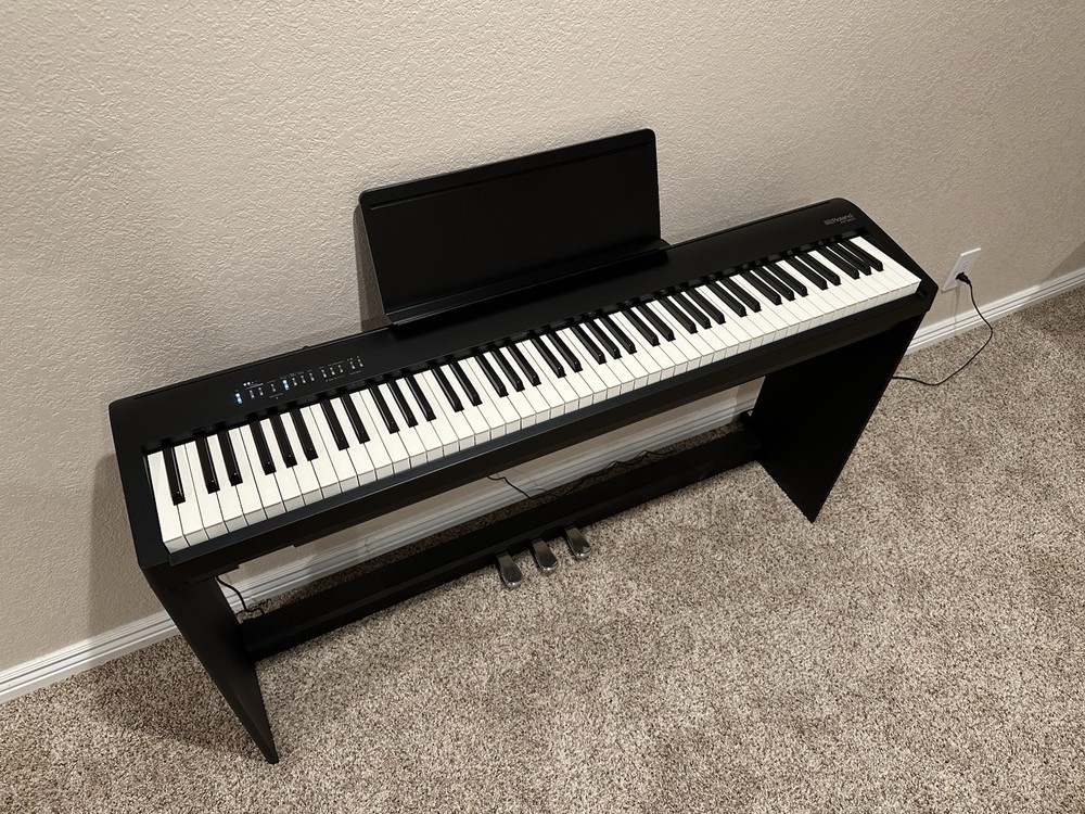 Roland FP-30X