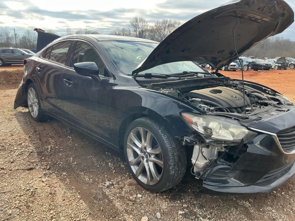 6 2014 Glove Box 4936422