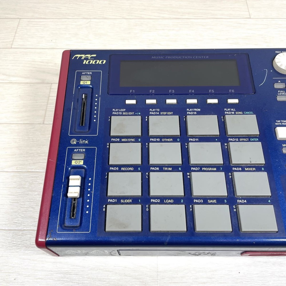 AKAI professional MPC1000 Blue MPC Sampler Untested s2089M