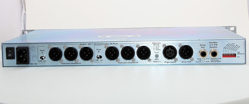 Used ClearCom Encore MS702 MS-702 Wired Intercom Rack Mount Main Base Station